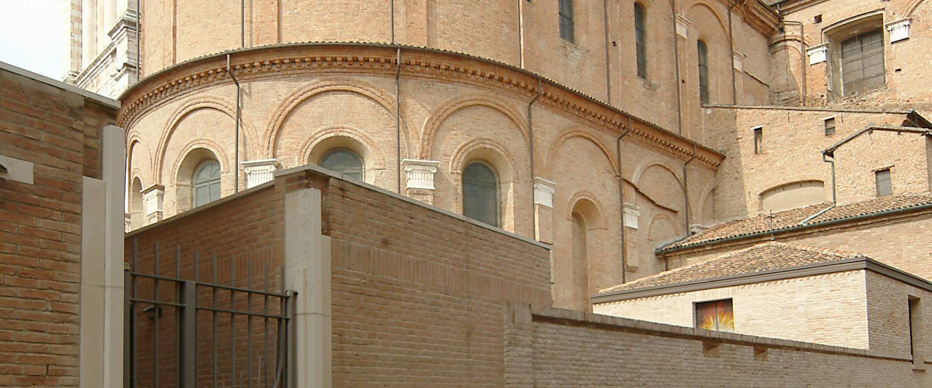 Abside della Cattedrale photo by Baraldi